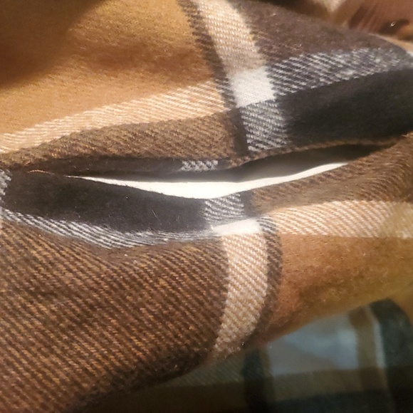 NWT Plaid shirt/shacket - Picture 3 of 7